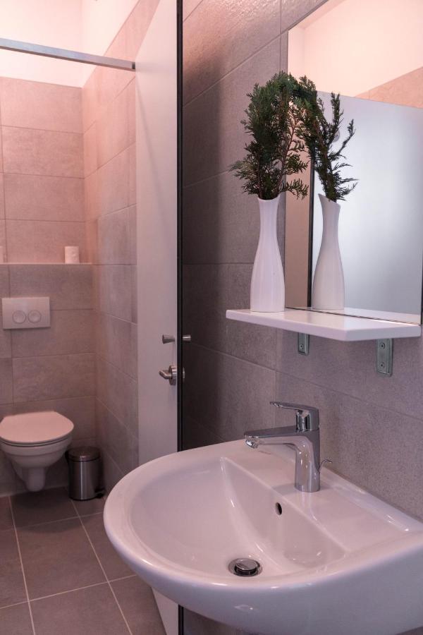 Ms Sparrow Hostel Lublana Zewnętrze zdjęcie